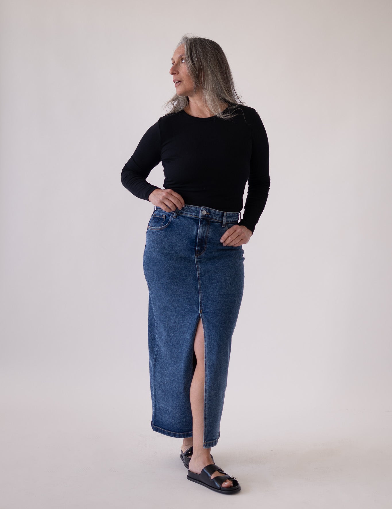 LONG SKIRT - DARK BLUE
