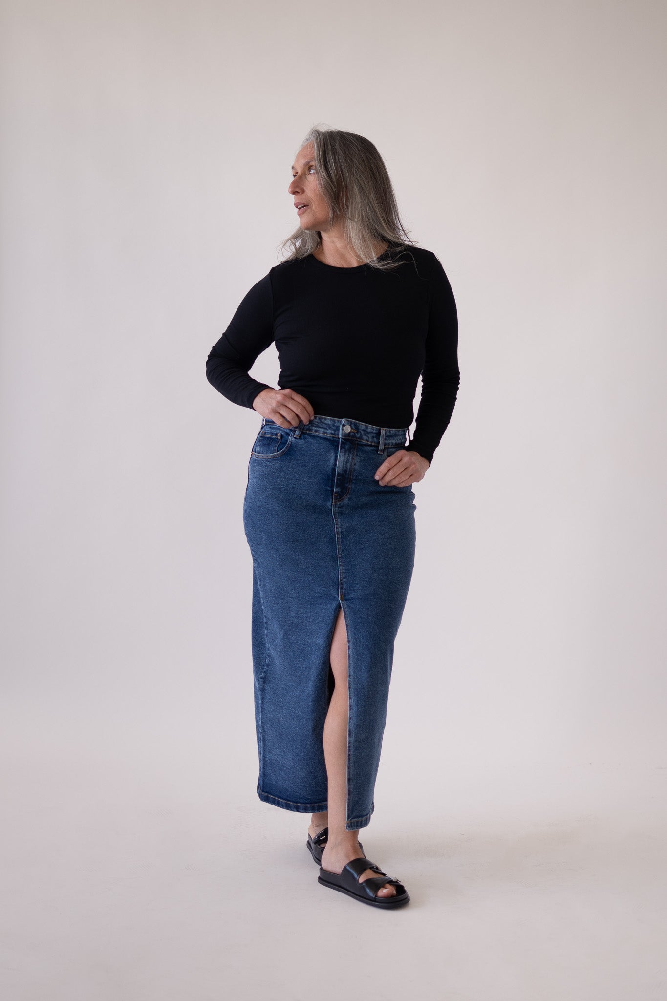 LONG SKIRT DARK BLUE – Matcha Jeans