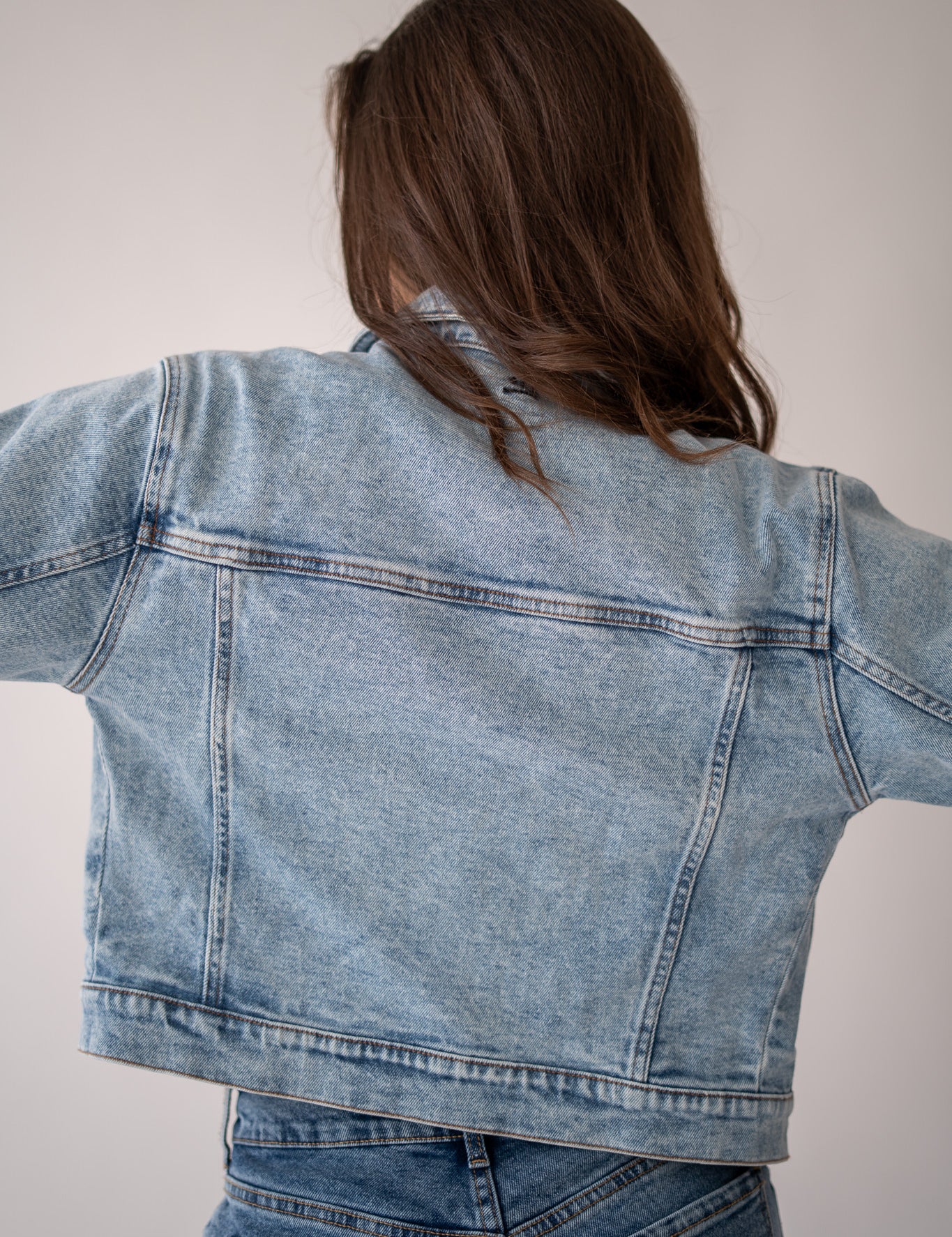 DENIM JACKET - LIGHT BLUE