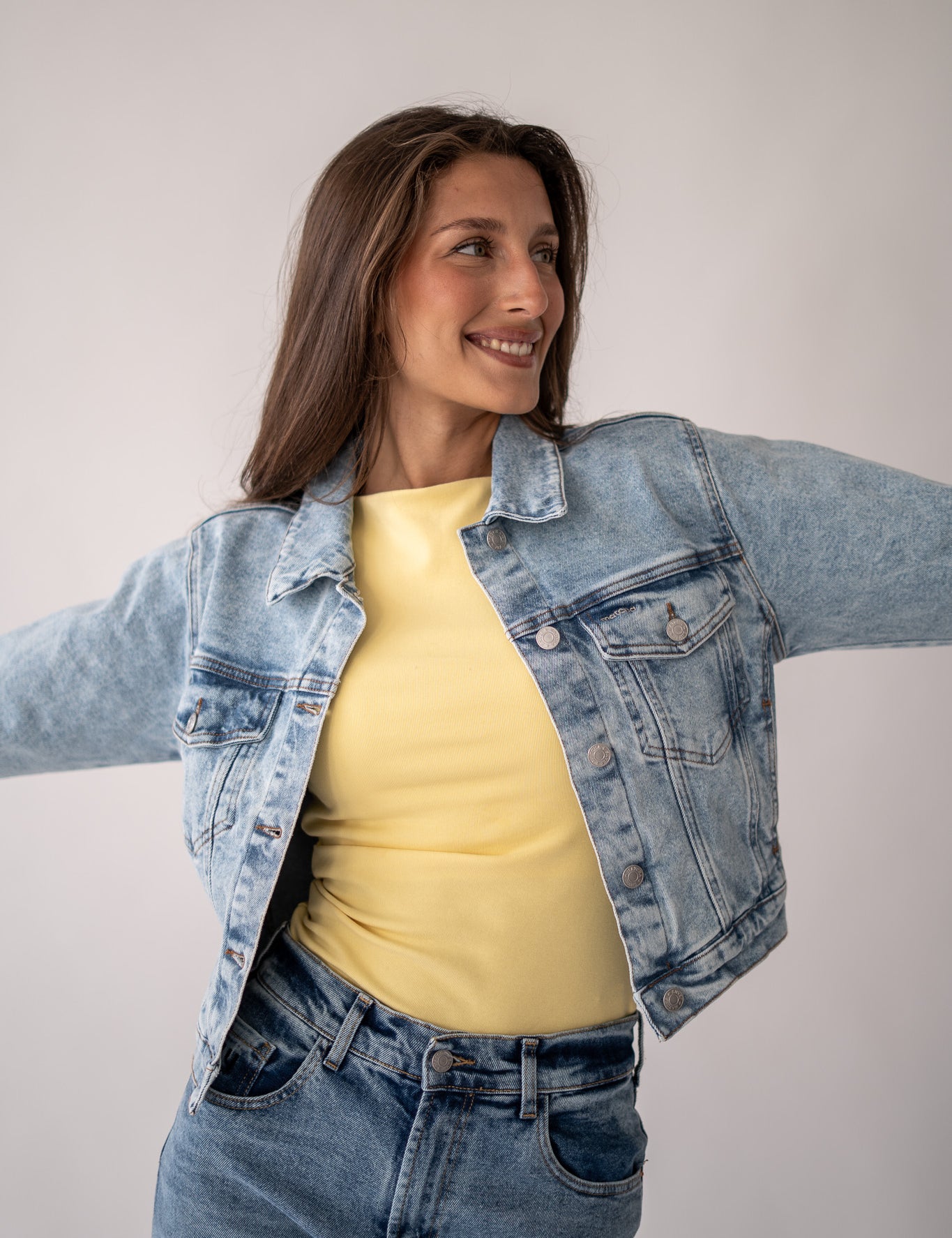 DENIM JACKET - LIGHT BLUE