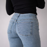 WIDELEG MID RISE - LIGHT BLUE