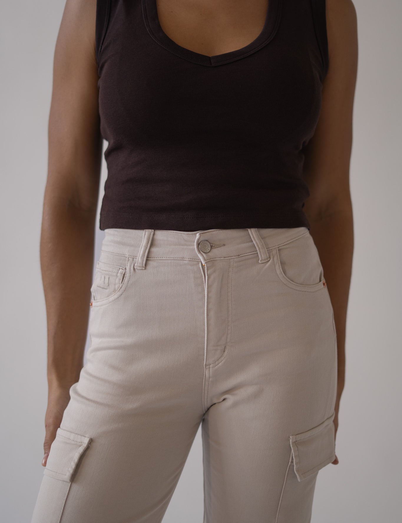 CARGO HIGH RISE - BEIGE