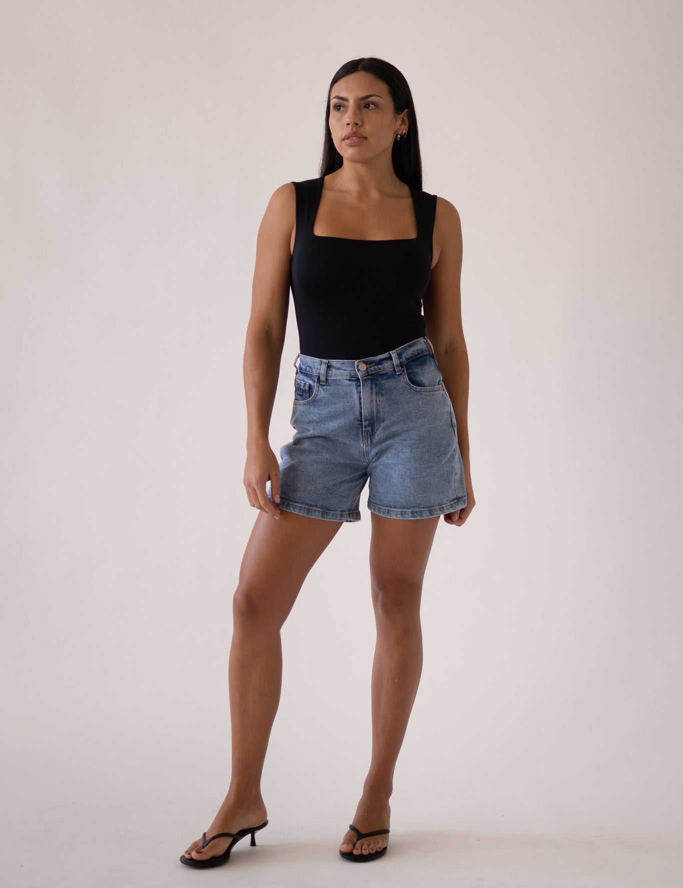 RELAXED SHORTS - LIGHT BLUE