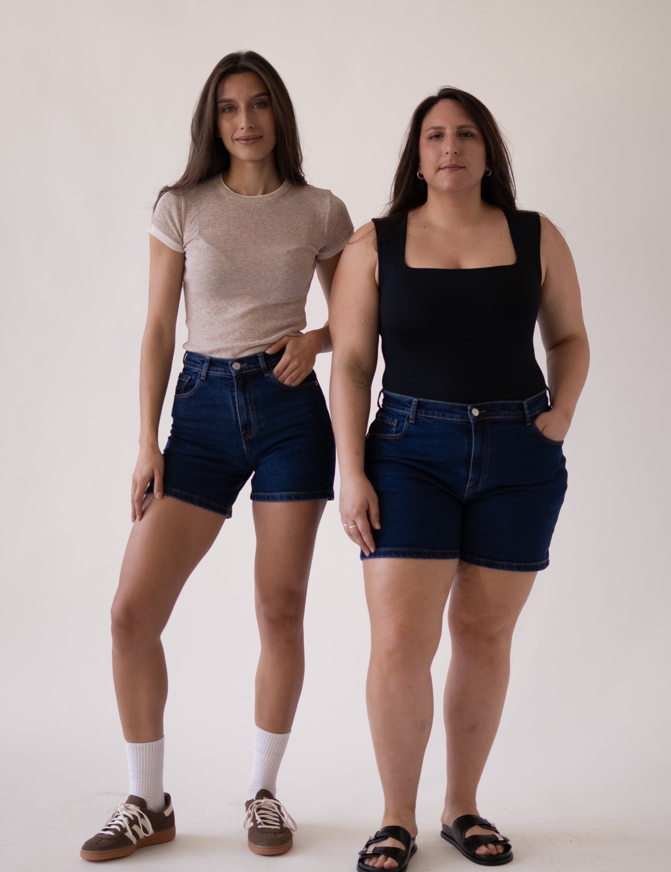 RELAXED SHORTS - DARK BLUE