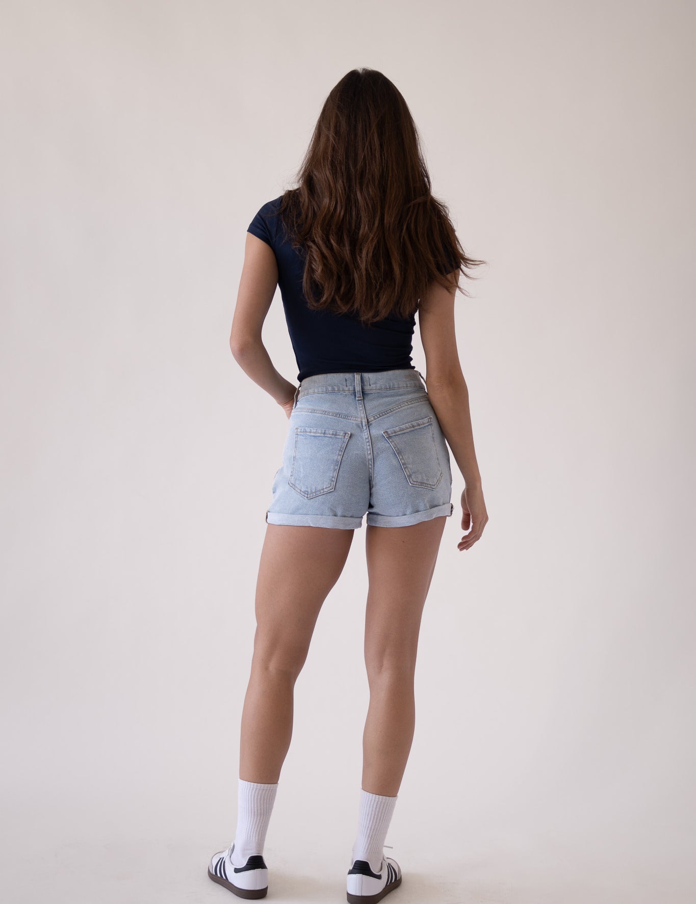 SHORTS ROLL UP - LIGHT BLUE