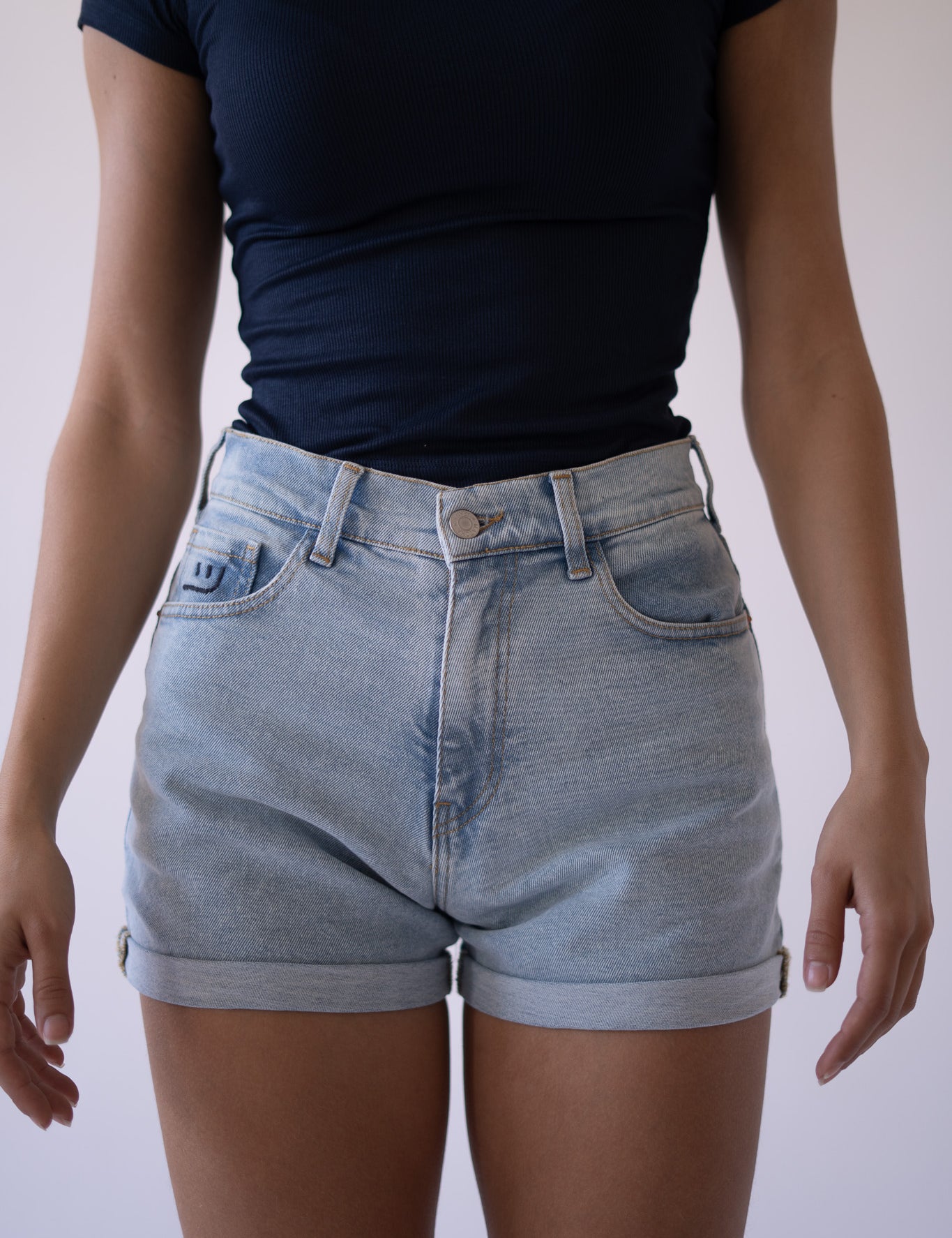 SHORTS ROLL UP - LIGHT BLUE