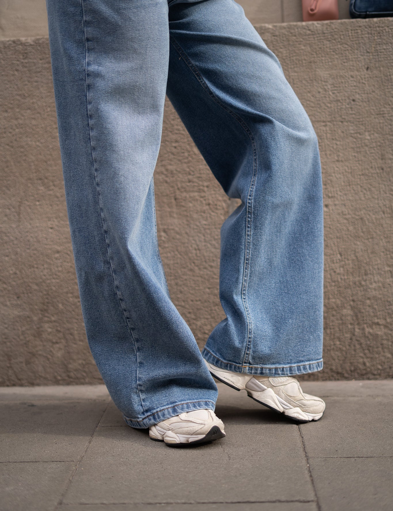 BAGGY HIGH RISE - LIGHT BLUE