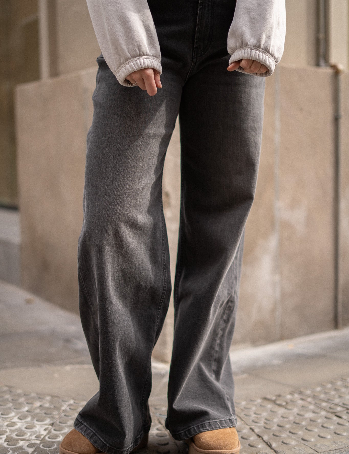 BAGGY HIGH RISE - GREY