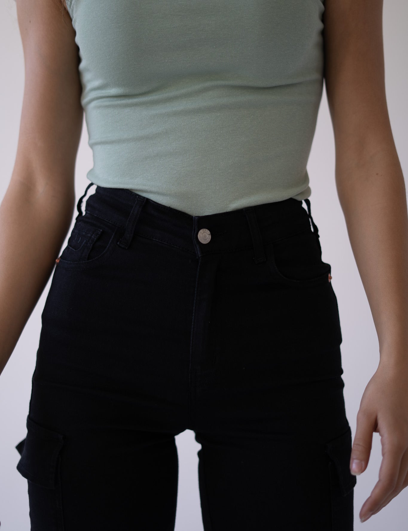 CARGO TALL HIGH RISE - BLACK