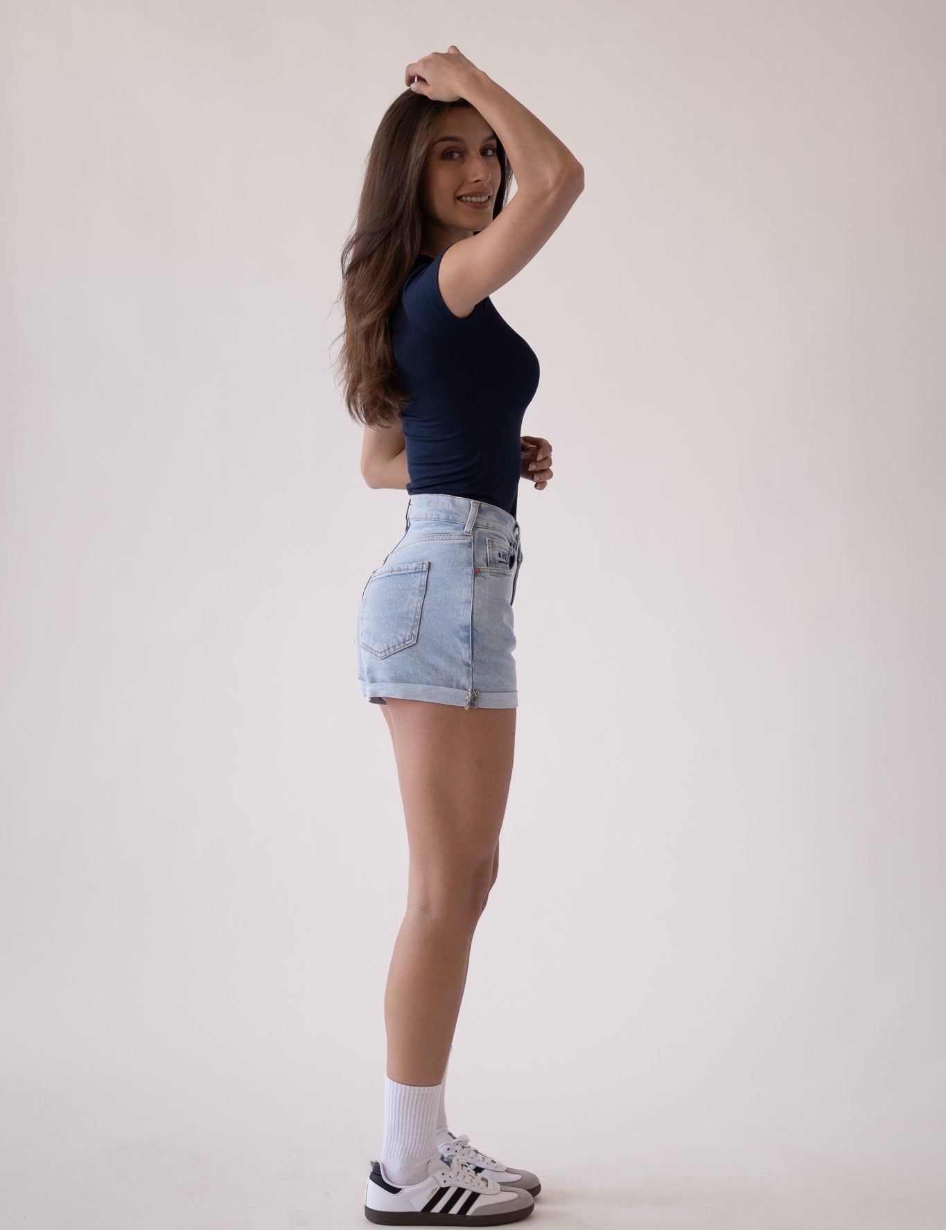 SHORTS ROLL UP - LIGHT BLUE