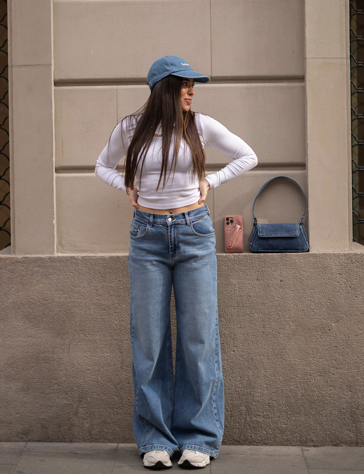BAGGY HIGH RISE - LIGHT BLUE