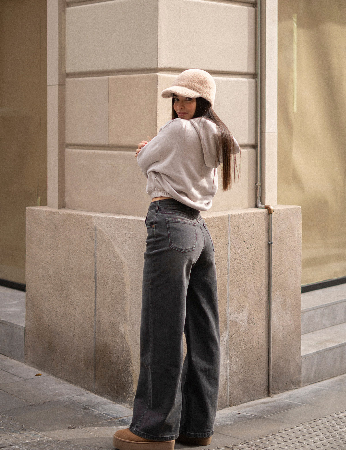 BAGGY HIGH RISE - GREY