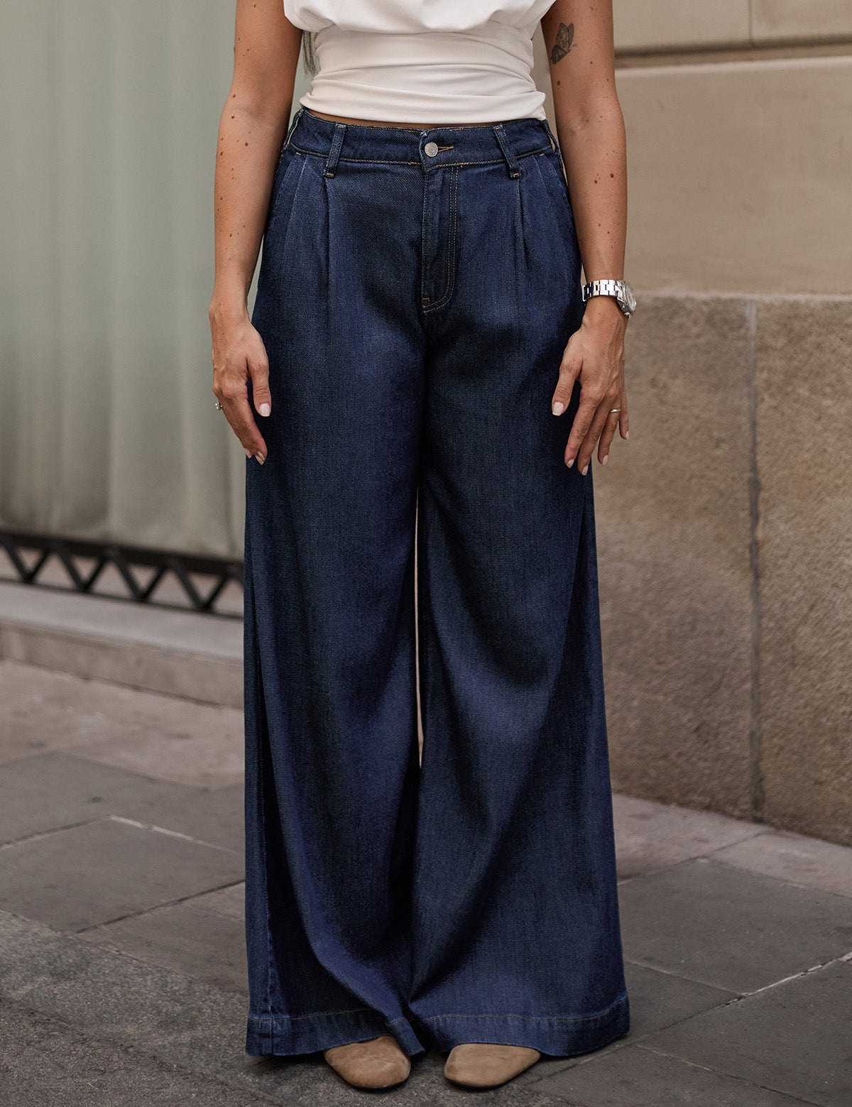 FLUID PLEATED BAGGY - RAW DENIM