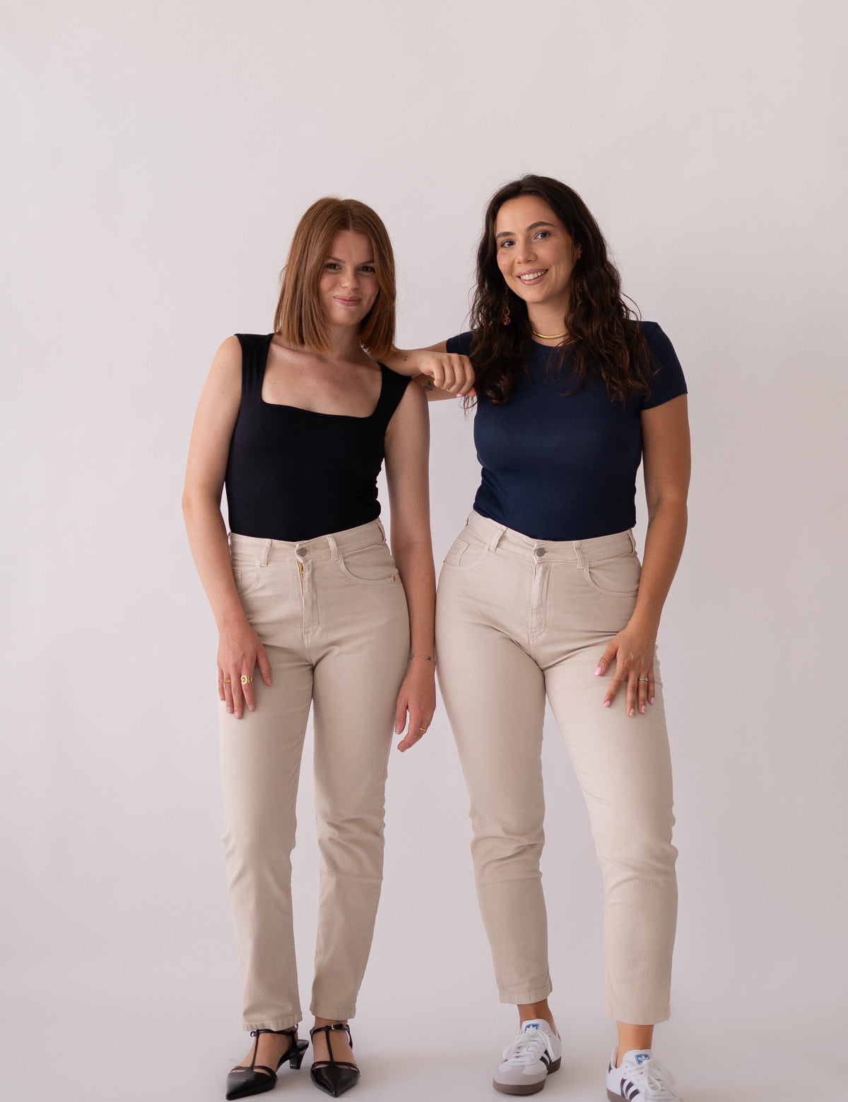 MOM HIGH RISE - BEIGE