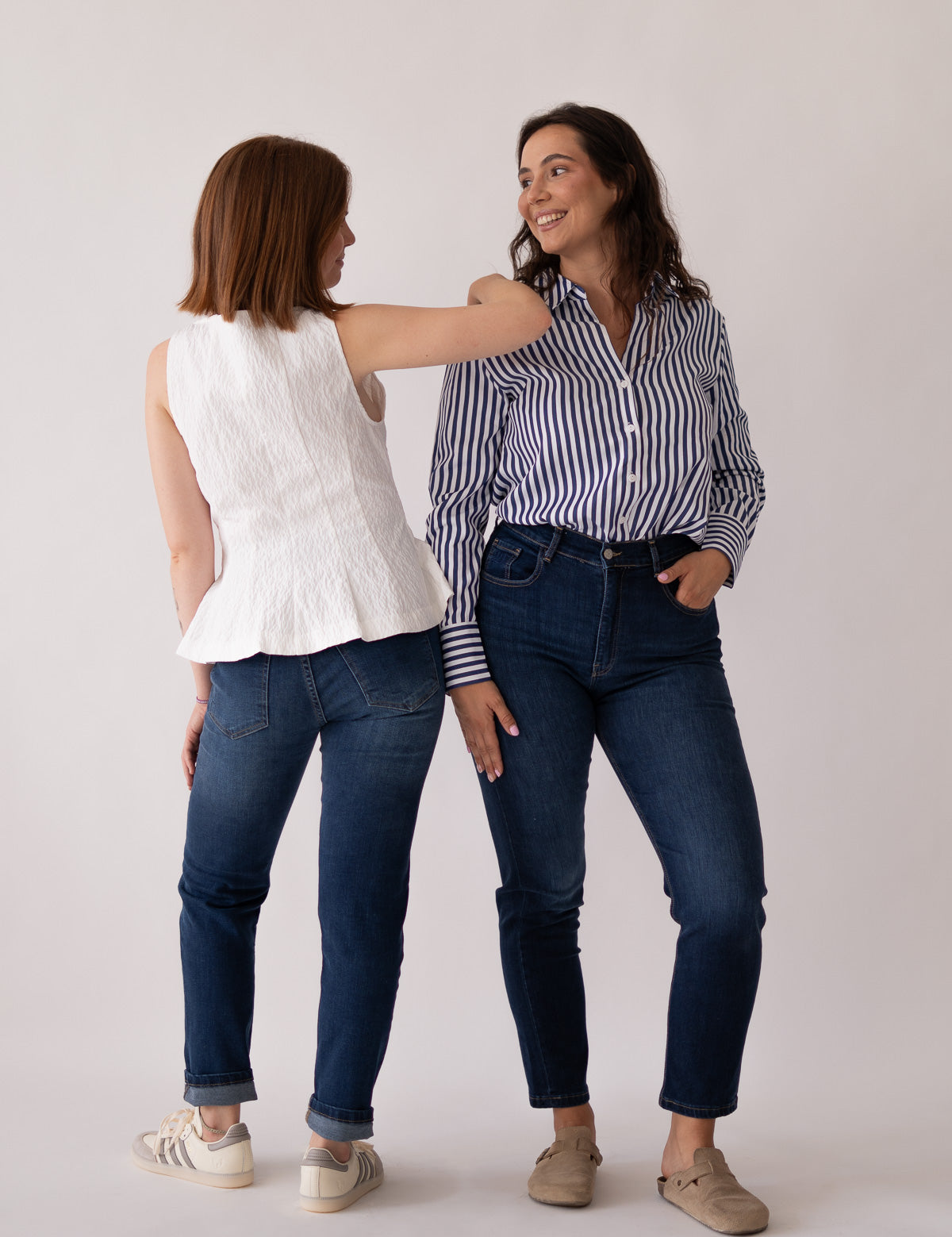 MOM HIGH RISE - DARK BLUE