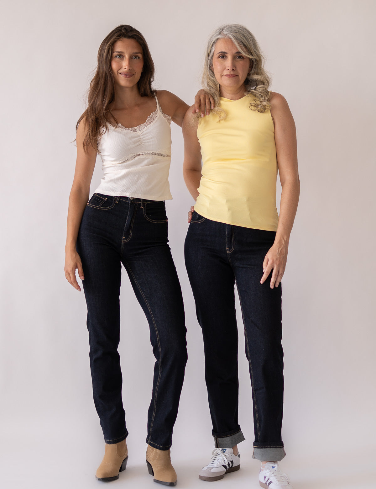 STRAIGHT HIGH RISE - RAW DENIM