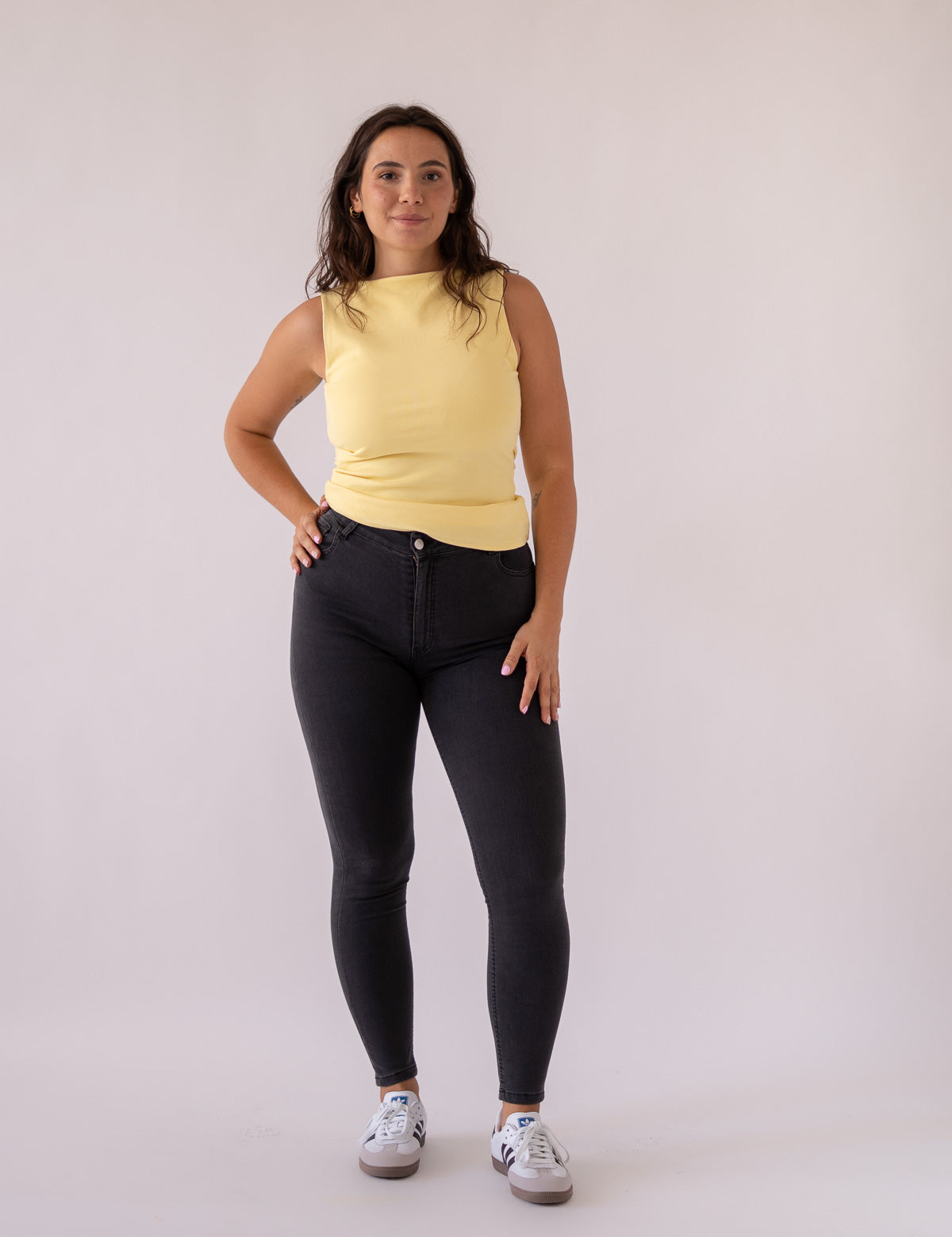 SKINNY HIGH RISE - GREY
