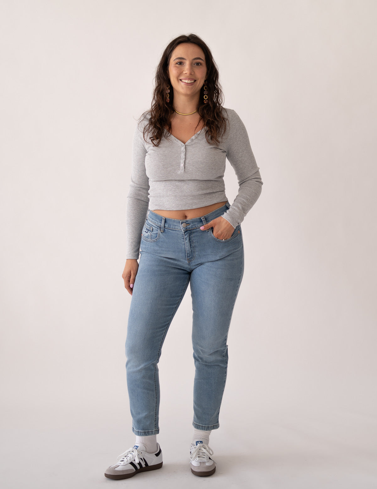 MOM MID RISE - LIGHT BLUE