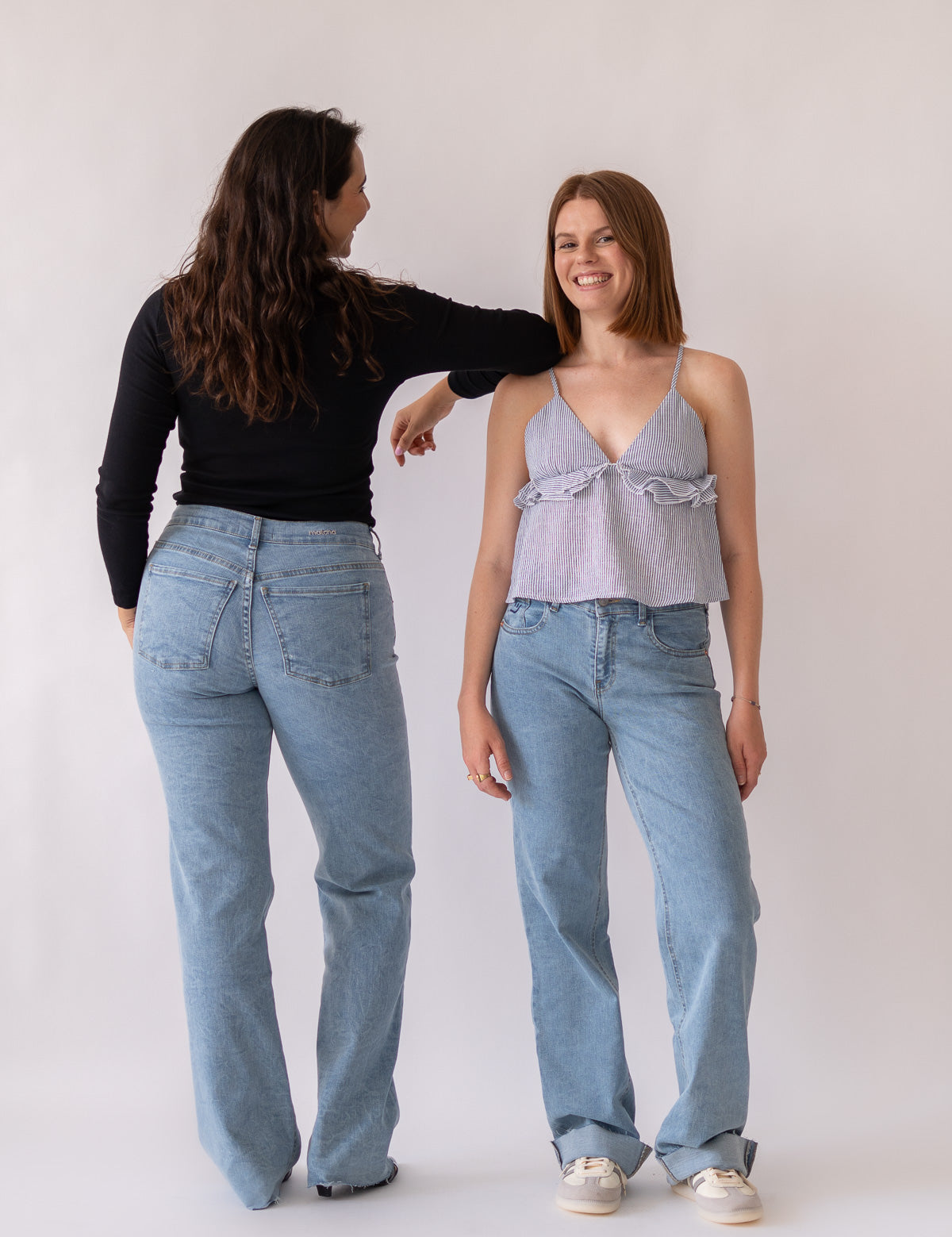WIDELEG MID RISE - LIGHT BLUE