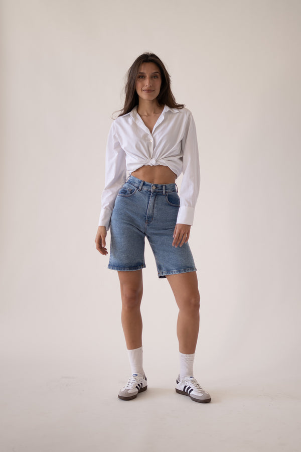 BAGGY SHORTS - LIGHT BLUE