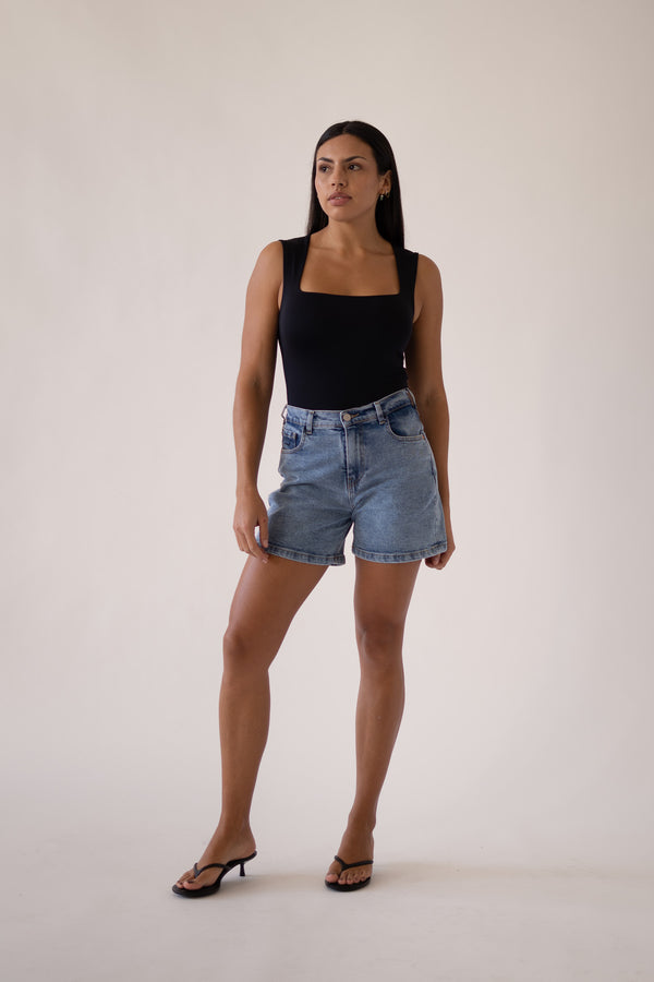 RELAXED SHORTS - LIGHT BLUE