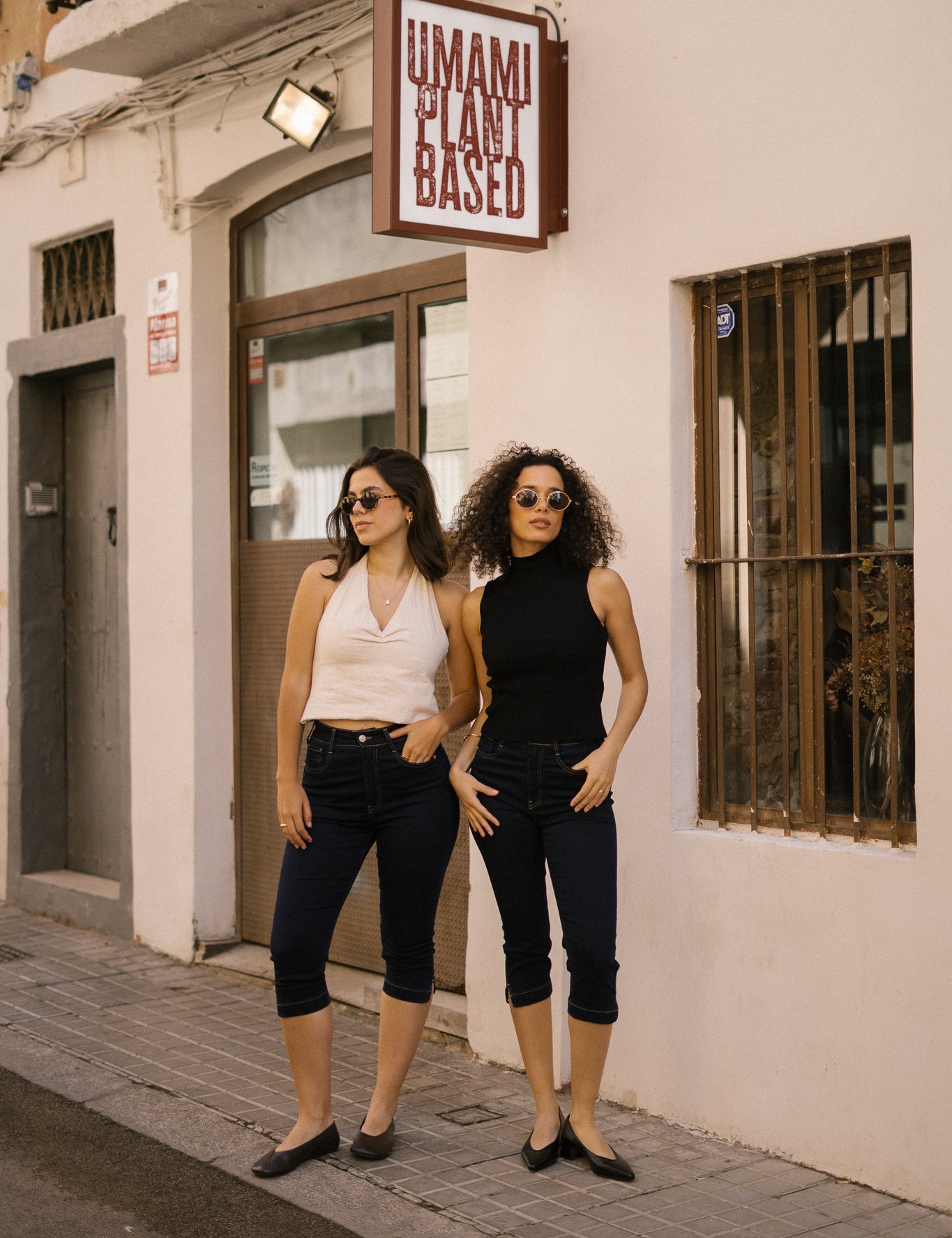 CAPRI HIGH RISE - RAW DENIM