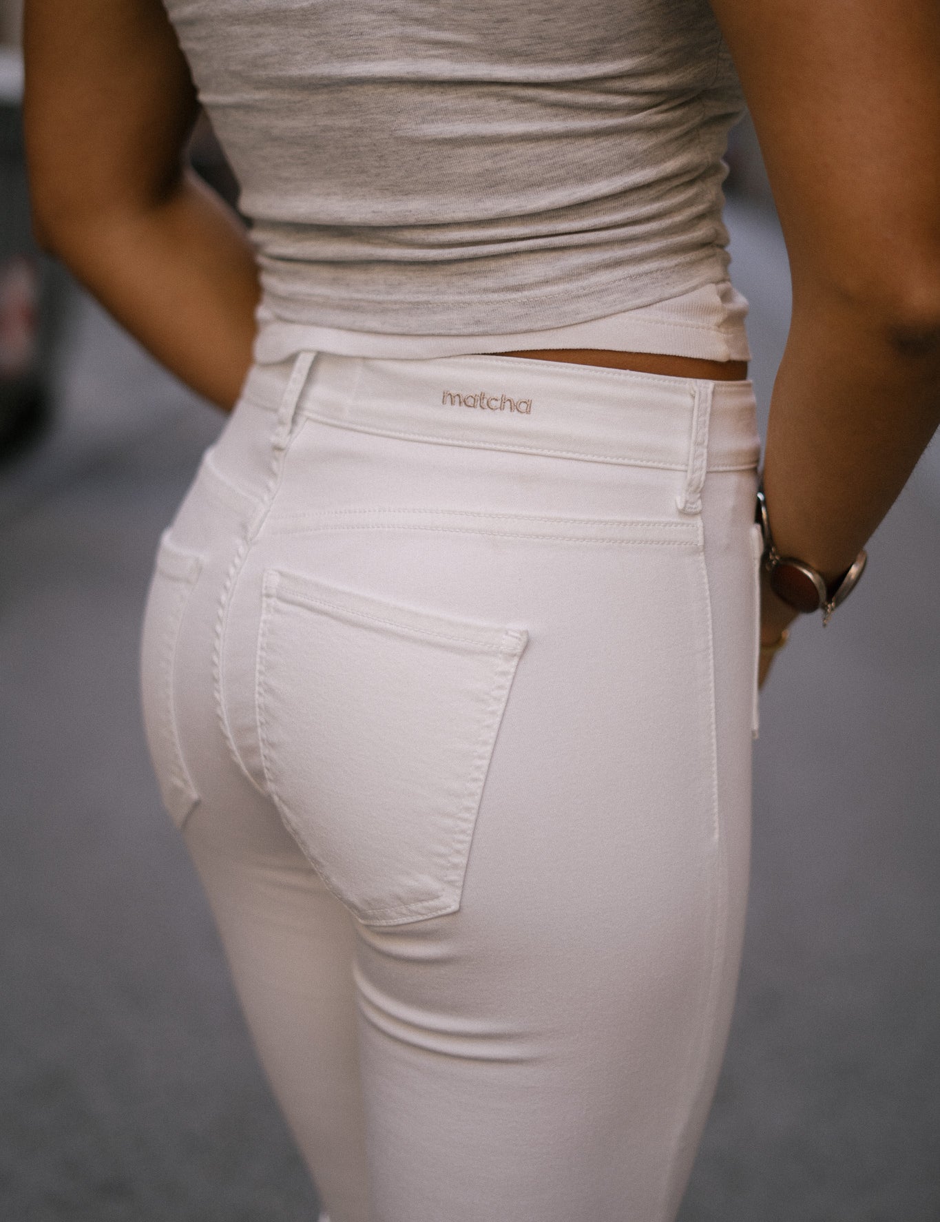 CAPRI MID RISE - WHITE