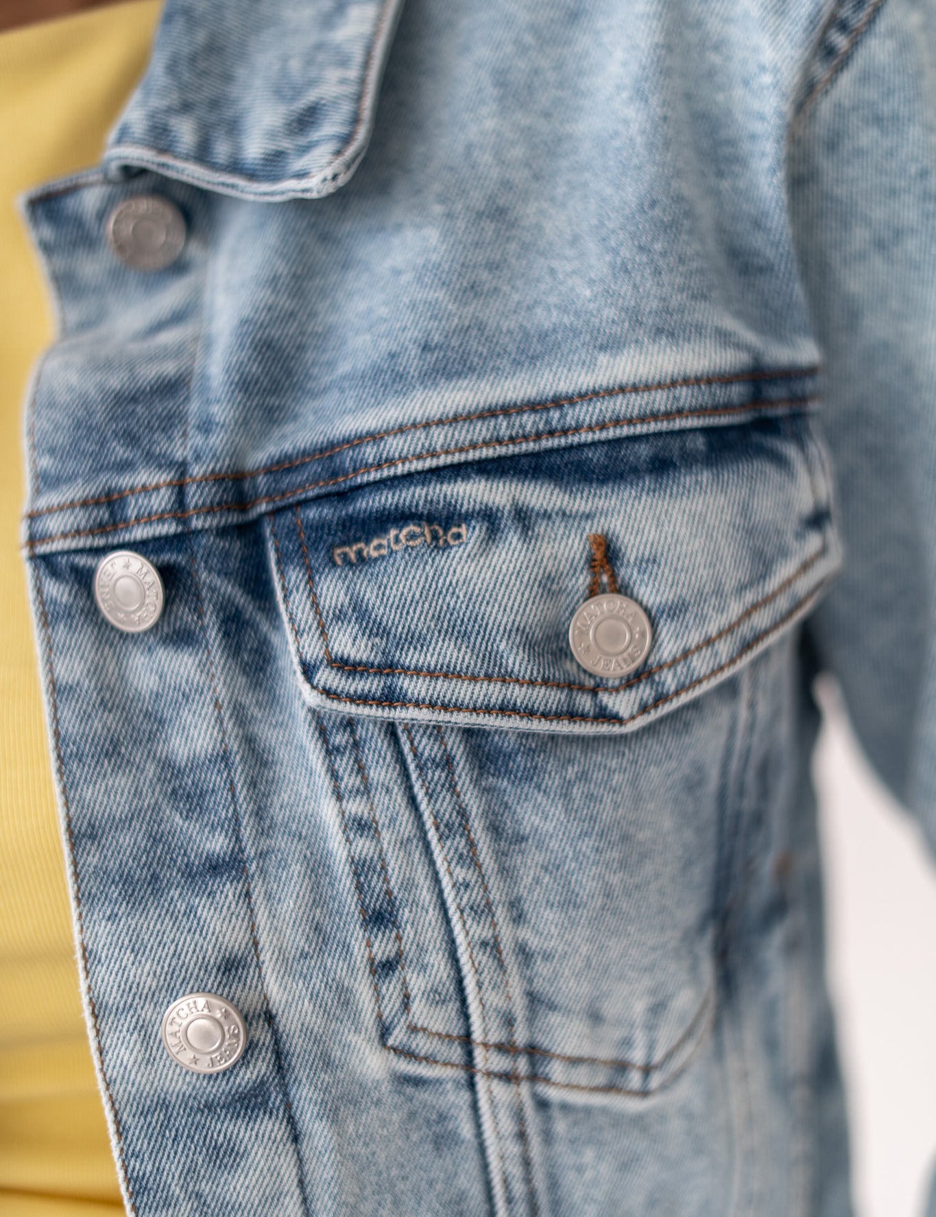 DENIM JACKET - LIGHT BLUE