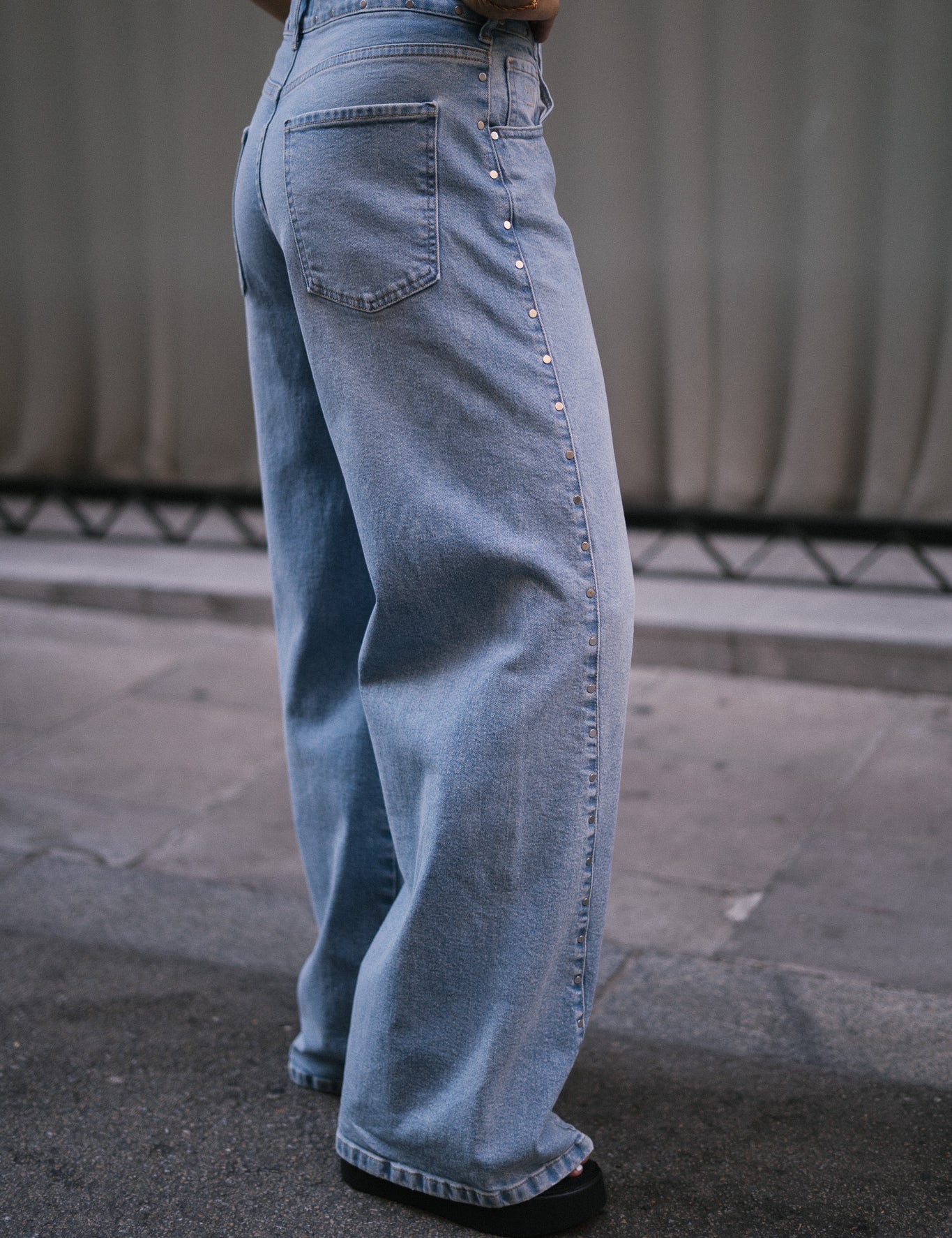 BAGGY TACHAS PLATEADAS - LIGHT BLUE