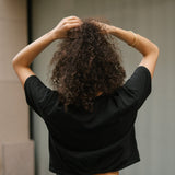 BACK RUCHED TEE - BLACK