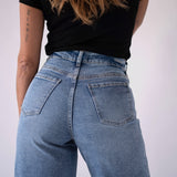 BAGGY HIGH RISE - LIGHT BLUE