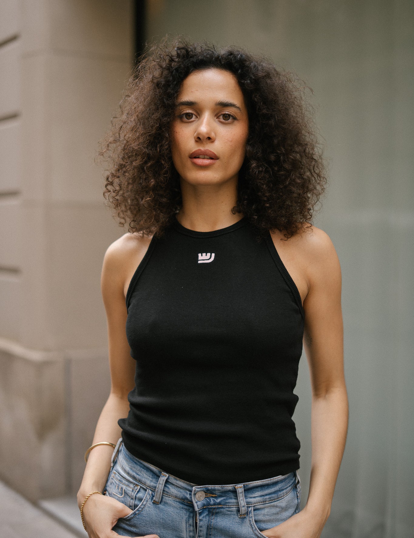 HALTER TANK TOP - BLACK