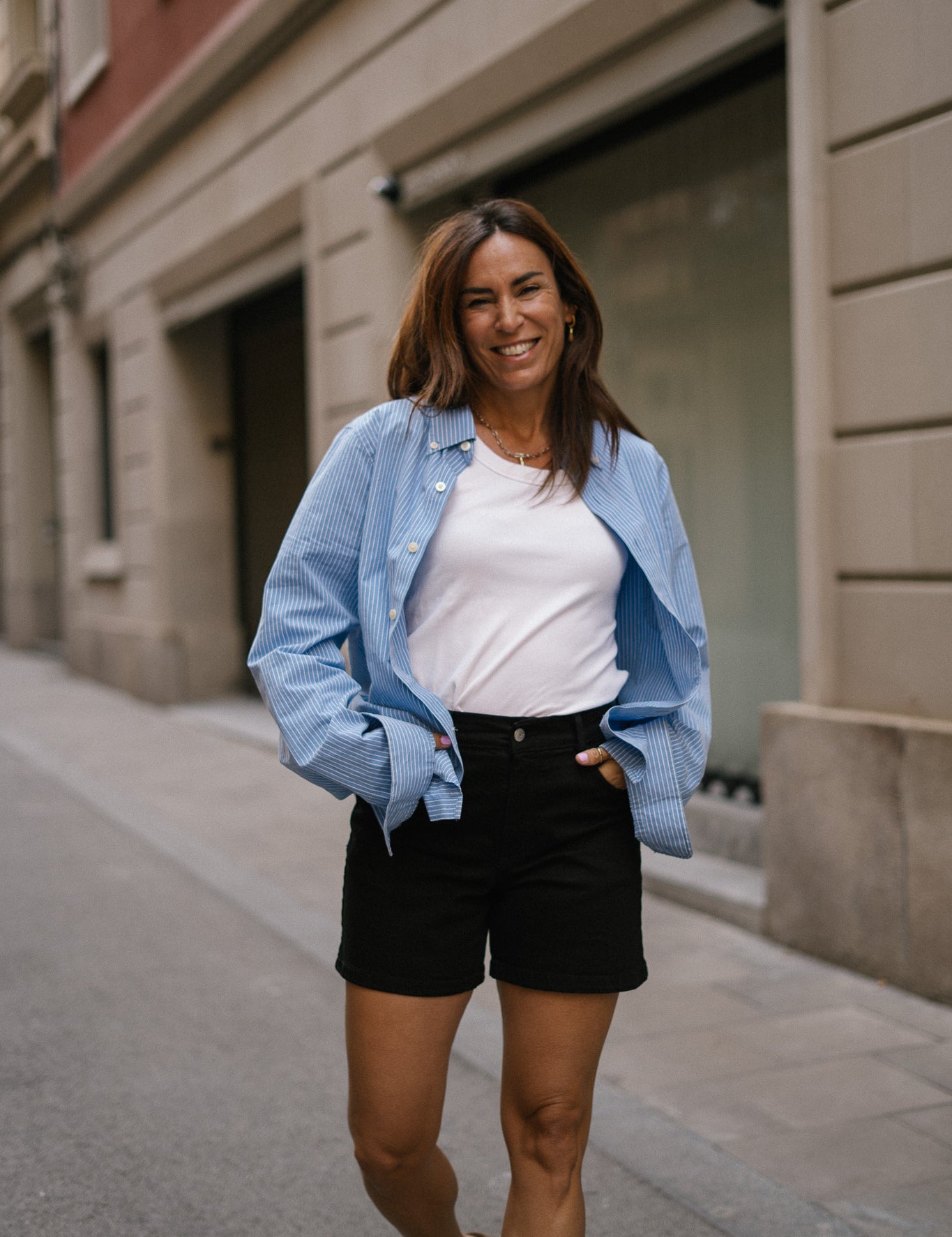 RELAXED SHORTS - BLACK