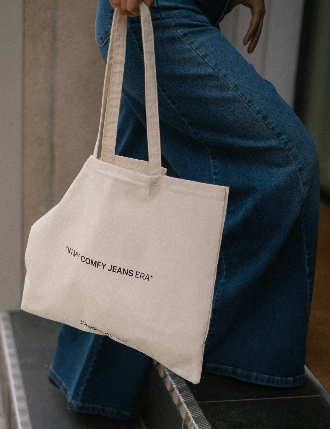 TOTE BAG 'COMFY ERA'