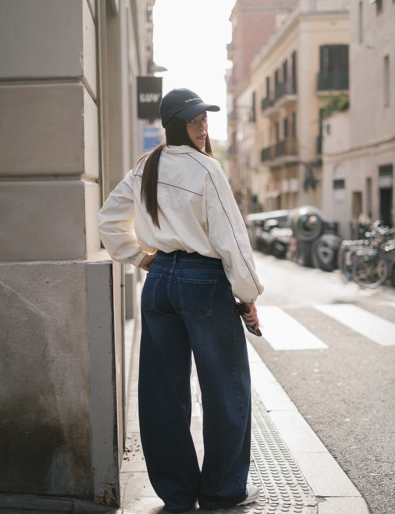 BAGGY BARREL MID RISE - DARK BLUE