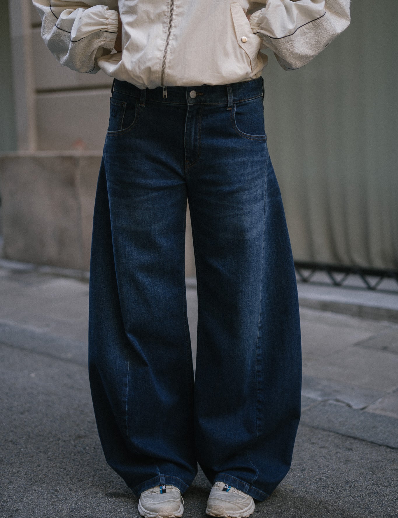 BAGGY BARREL MID RISE - DARK BLUE