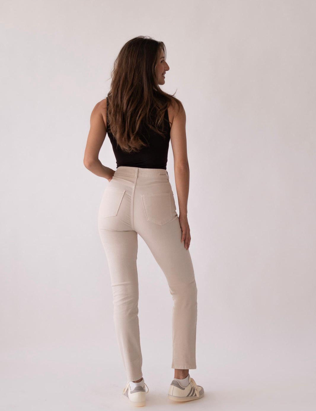 MOM TALL HIGH RISE - BEIGE