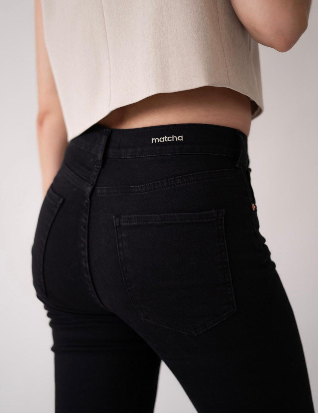 MOM HIGH RISE - DEEP BLACK