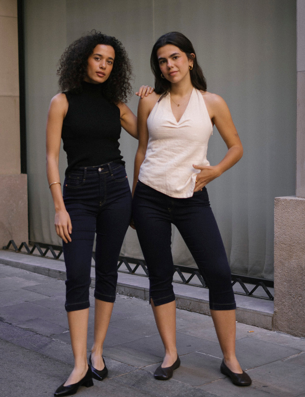 CAPRI HIGH RISE - RAW DENIM